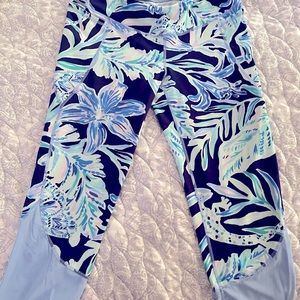 Lilly Pulitzer 21” weekender crop legging